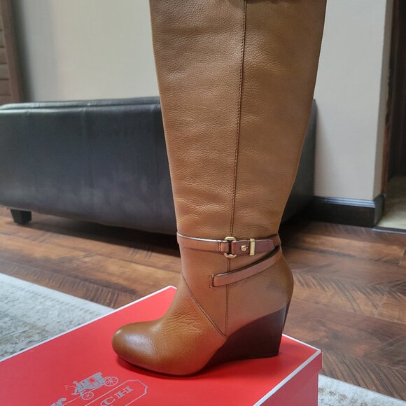 Coach Leather Boot - Picture 1 of 7